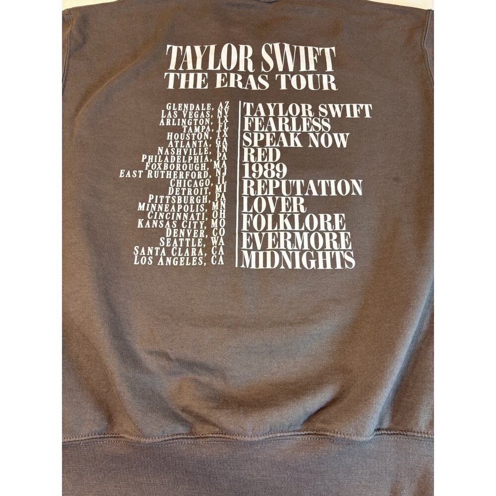 Taylor Swift Eras Tour Gray Crewneck Sweatshirt Size S Excellent Condition - Picture 4 of 9